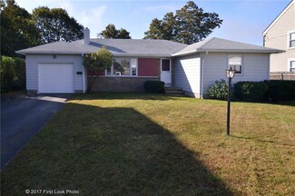 106 Colwell St, Cranston, RI 02920