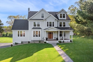 63 Andover St, Andover, MA 01810