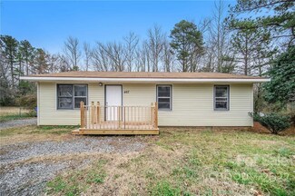 467 Davis St, Albemarle, NC 28001