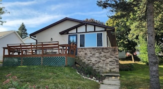 206 S Garfield St, Barneveld, WI 53507