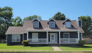 838 N Madison St, Webb City, MO 64870