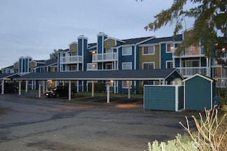 22831 30th Ave S Unit 203, Des Moines, WA 98198