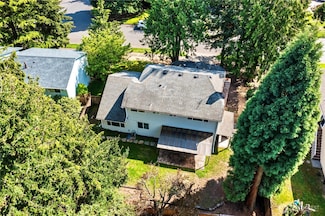 4524 Carnaby St, Kent, WA 98032