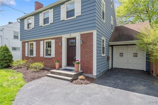 310 Breakspear Rd, Syracuse, NY 13219