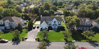 39 Island Trail, Mount Sinai, NY 11766