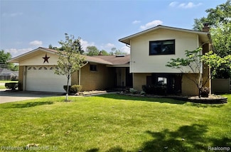 9498 Bassett St, Livonia, MI 48150