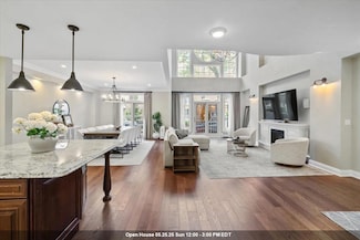 208 Shearwater Ct W Unit 15, Jersey City, NJ 07305