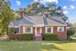 21 Rens Rd, Poquoson, VA 23662