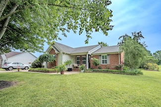 14 Delana Ave, Lawrenceburg, TN 38464