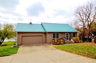 4802 Pecan Point, Panora, IA 50216