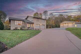 117 Providence Dr, Clairton, PA 15025
