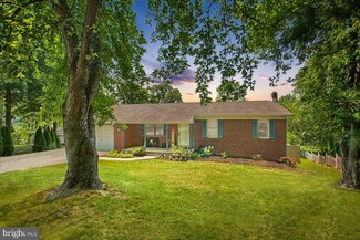 434 Big Sky Dr, Etters, PA 17319