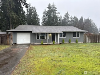 11676 Fry Ave SW, Port Orchard, WA 98367