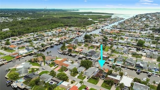 4931 Pelican Dr, New Port Richey, FL 34652