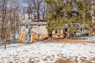 925 Woodland Ave, Corydon, IN 47112