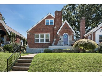 6640 Pernod Ave, Saint Louis, MO 63139