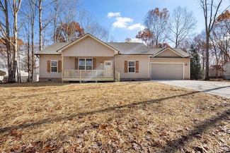 9818 Miller Country Rd, Soddy-Daisy, TN 37379
