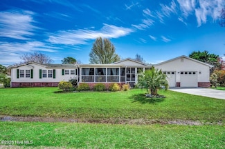 1099 Nautical Ln SW, Calabash, NC 28467