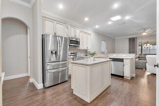 5842 NW Bates Ave, Port Saint Lucie, FL 34986