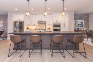 2981 Stoke Way, Ann Arbor, MI 48105