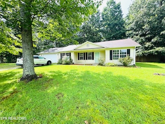 276 Parkview Dr, Oneida, TN 37841