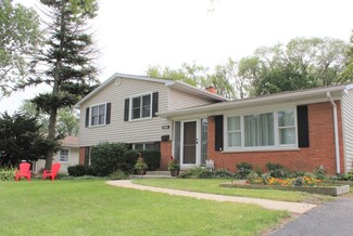 1505 W Golf Rd, Mount Prospect, IL 60056