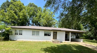 88 Hollingsworth Rd, Lawrence, MS 39336