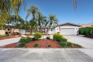 2102 NE 68th St, Fort Lauderdale, FL 33308