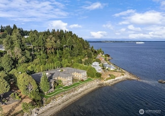 9551 NE South Beach Dr Unit 3G, Bainbridge Island, WA 98110