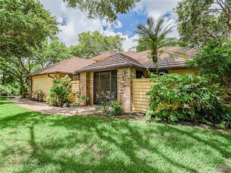 505 Cross Creek Cir, Sebastian, FL 32958