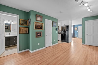 35 Ruth St Unit 45, Bristol, CT 06010