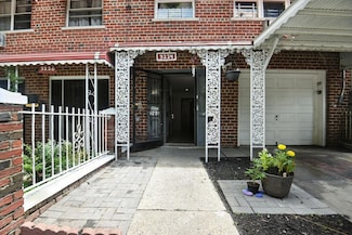 3224 Gunther Ave, Bronx, NY 10469