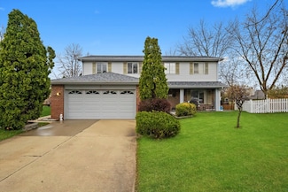 3 Lorraine Ave, Woodridge, IL 60517