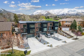 1049 S Foothill Dr, Salt Lake City, UT 84108