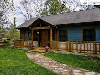 205 Vixen Ln, Blowing Rock, NC 28605