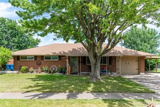 5601 Shady Oak St, Dayton, OH 45424