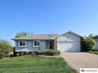 838 Bordeaux Ave, Bellevue, NE 68123