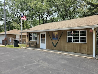 1555 Maple St, Michigan City, IN 46360