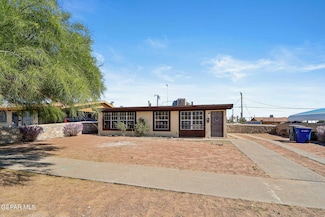 908 Geronimo Dr, El Paso, TX 79905