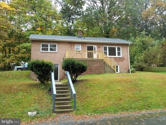 1103 Bedford Ave, Reading, PA 19607
