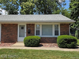 715 E University Ave, Royal Oak, MI 48067
