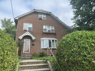 45 Davis Ave, New Rochelle, NY 10805