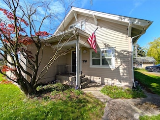 2927 Orleans St, Bellingham, WA 98226