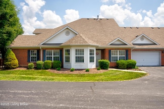 6813 Casey Place, Louisville, KY 40229
