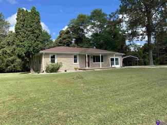 14466 Hardinsburg Rd, Cecilia, KY 42724