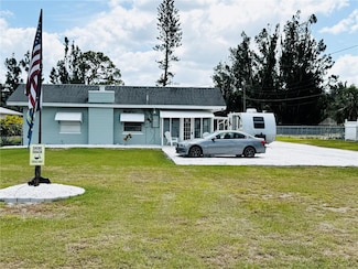 612 Shore Rd, Nokomis, FL 34275