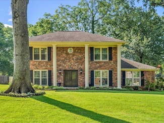 2202 Burfordi Ln, Germantown, TN 38138