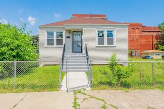 58 W 118th St, Chicago, IL 60628