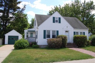 1115 Hayward St, Manchester, NH 03103