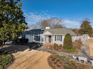 1705 Carroll Ln, Chattanooga, TN 37405
